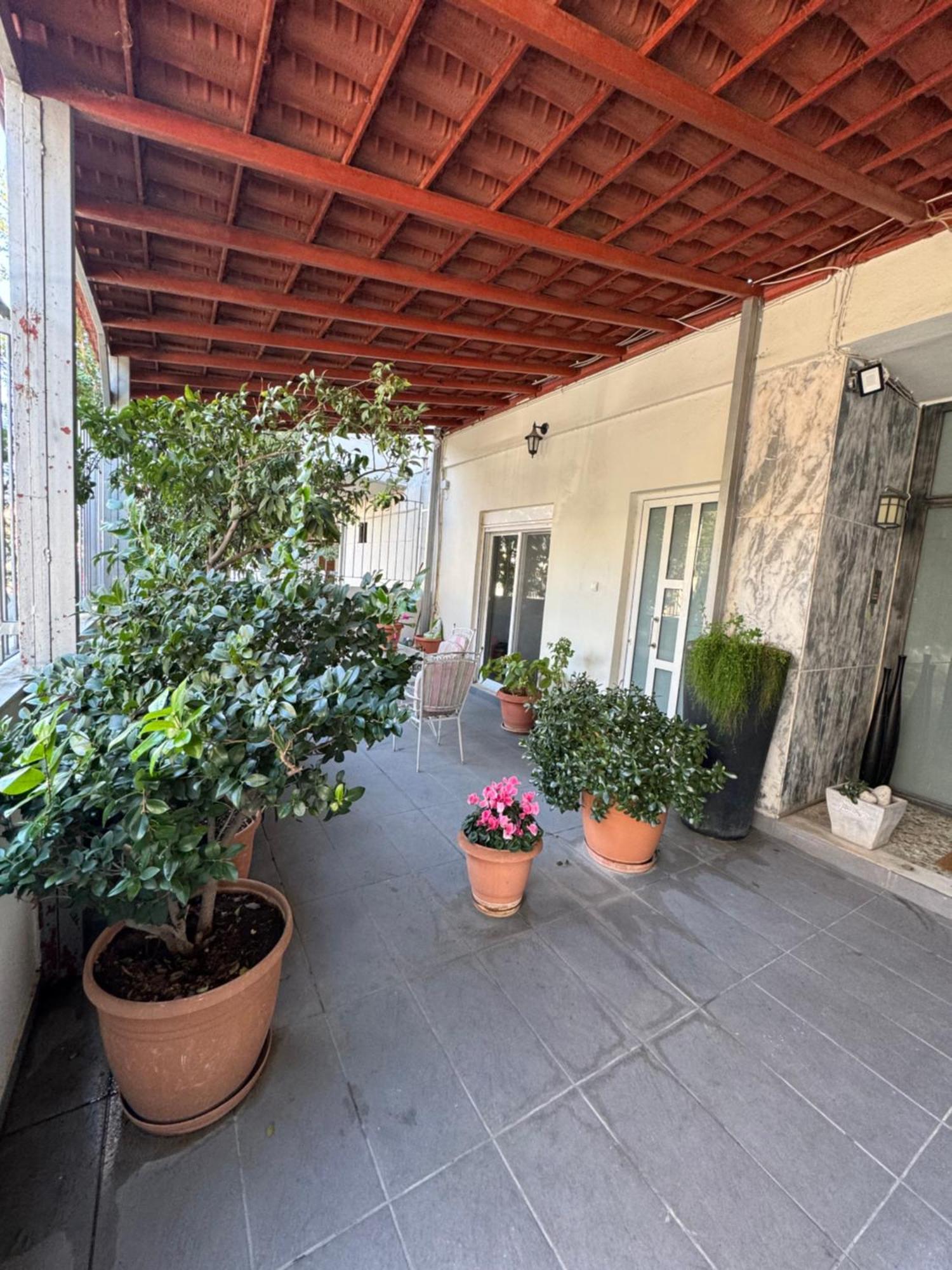 Apollo Apartment Athens/Airport Spáta Екстериор снимка